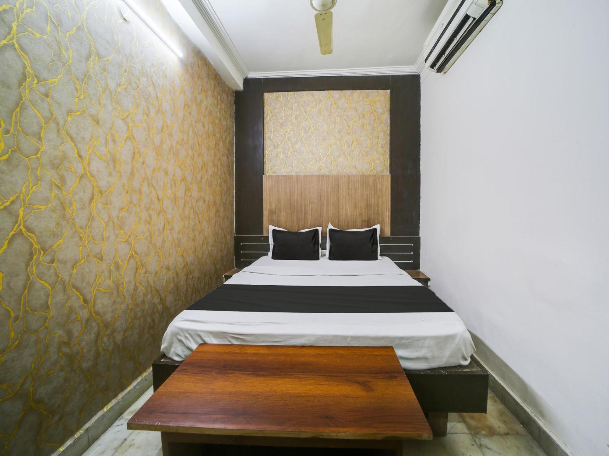 Super Hotel O The Surbhi โบปาล ภายนอก รูปภาพ